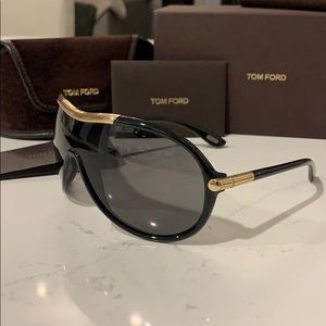 Authentic Tom Ford unisex shieldaviator sunglasses